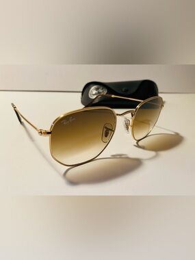 Ray-Ban Hexagonal RB3548 Unisex Gold Metal Frame, Green Lense Sunglasses NWT